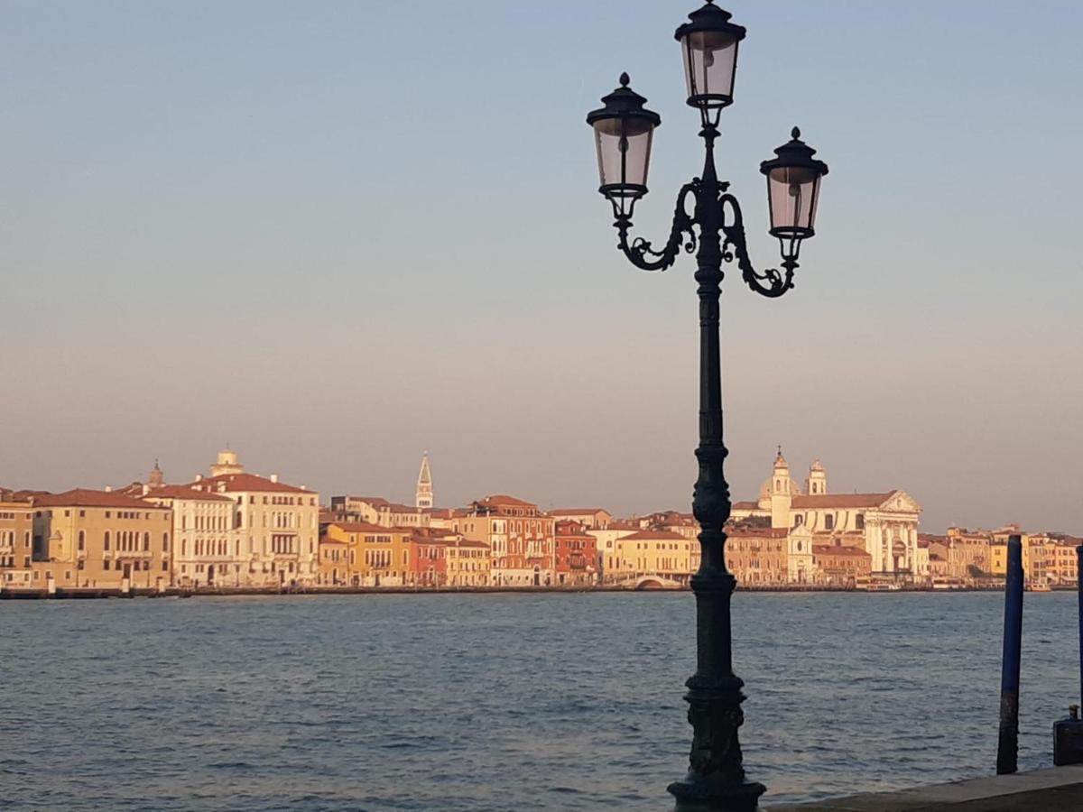 Giudecca Molino Stucky Apartamento Venecia Exterior foto